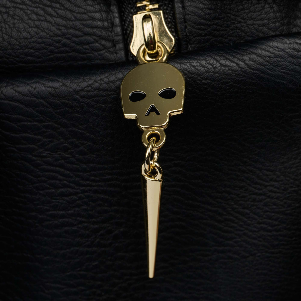 liquid-death-coffin-crossbody-cooler-bag-w2 00028055-Z.jpg