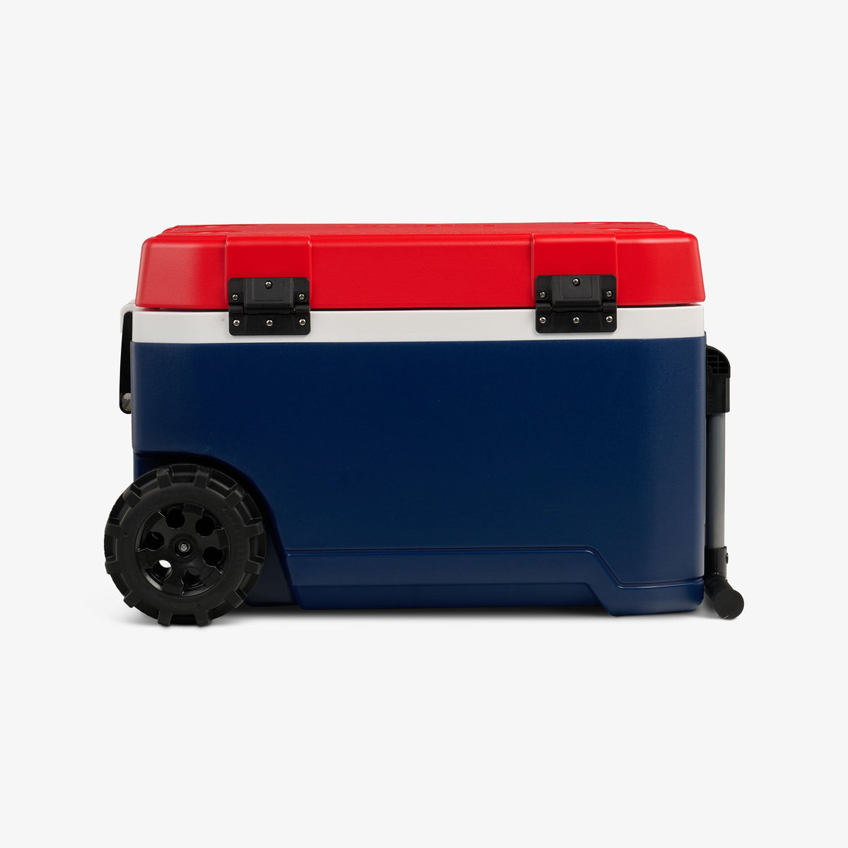 trailmate-75-qt-roller-cooler-g7 00035111-BK.jpg