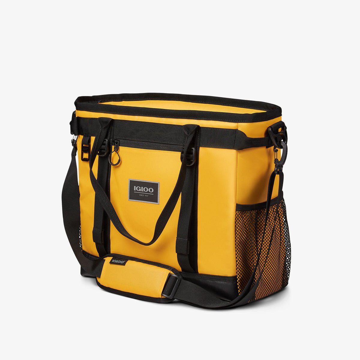 pursuit-30-can-tote-d5 00065993_2.jpg