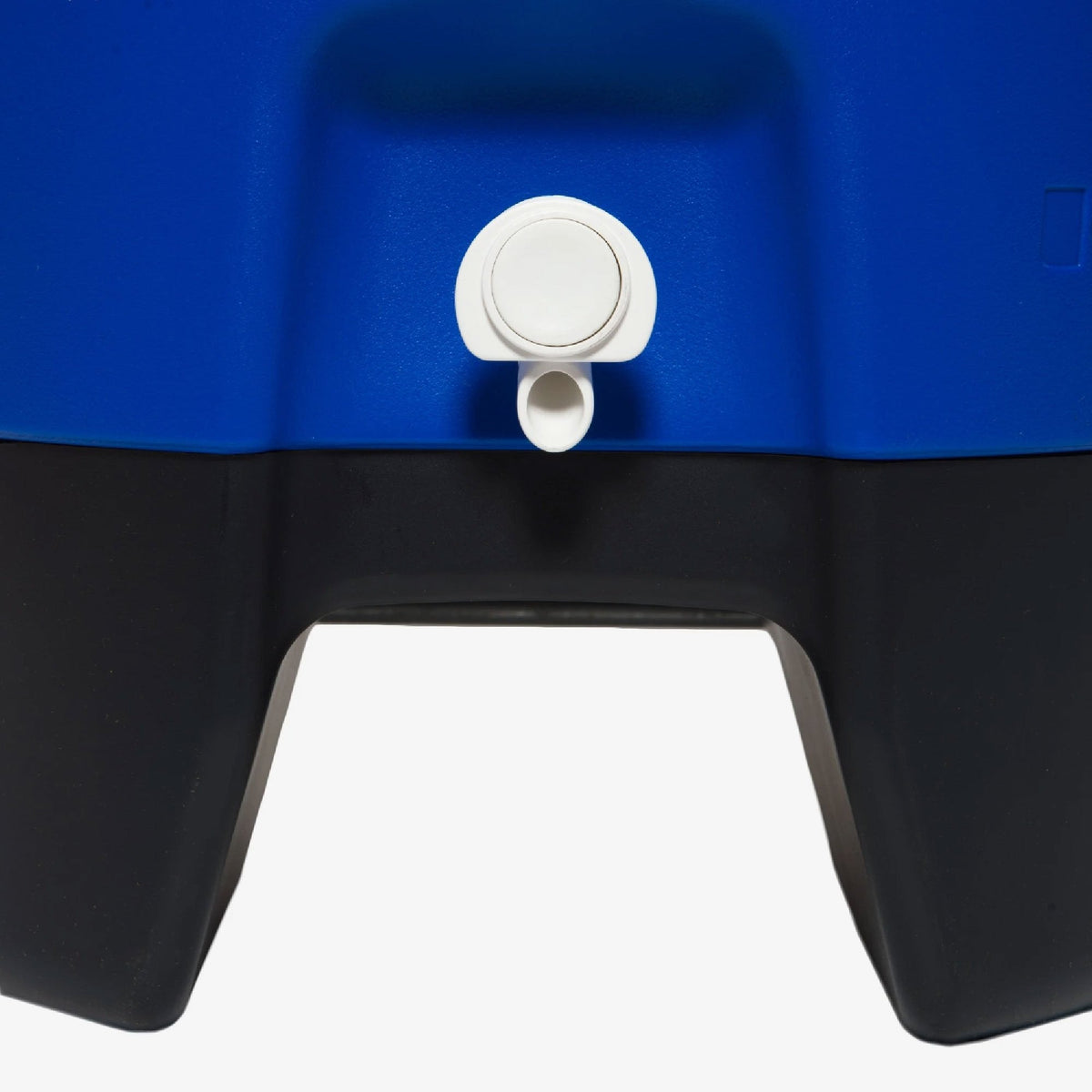 sport-5-gallon-roller-water-jug-a0 42115-sport-5-gallon-roller-water-jug-majestic-blue-detail.jpg
