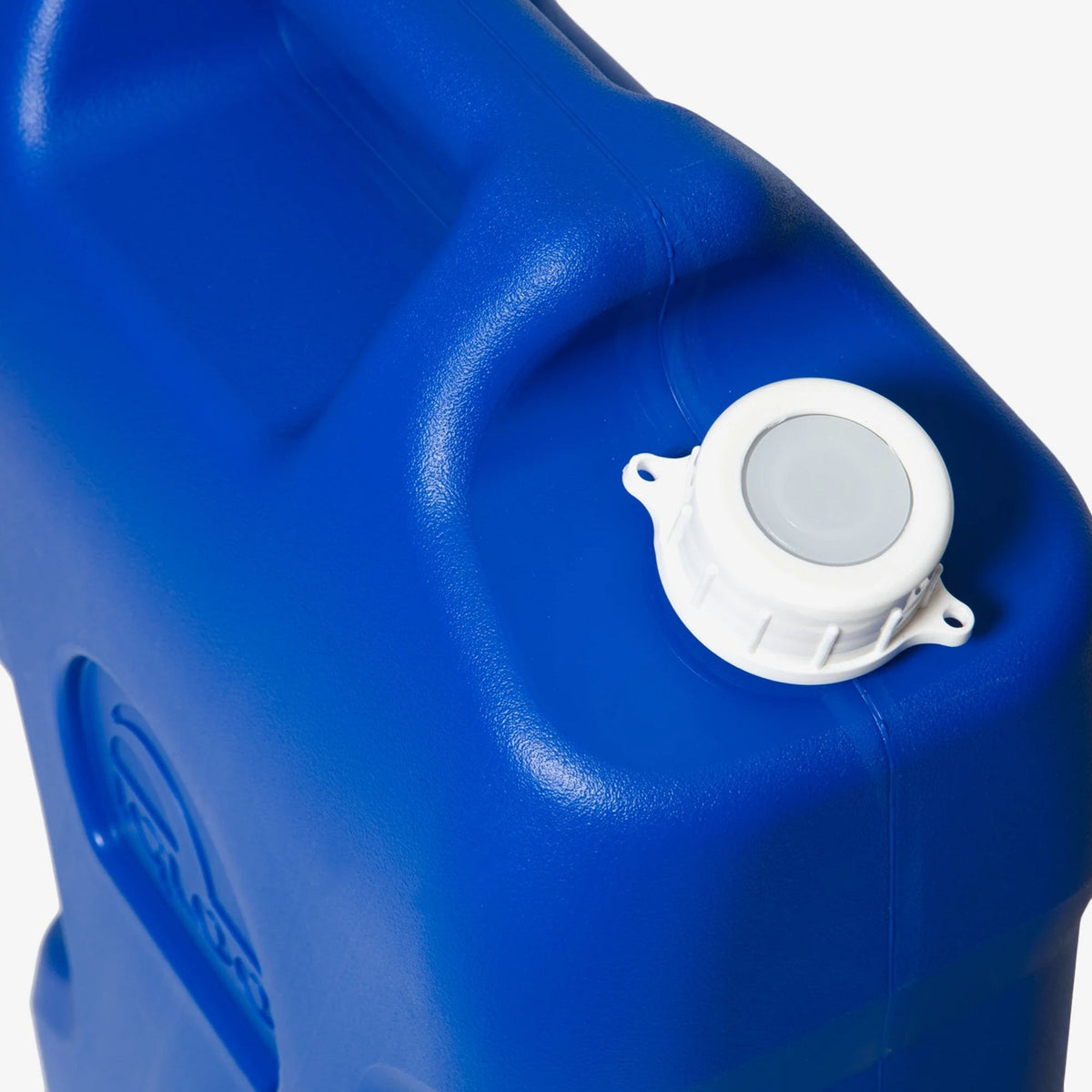 6-gallon-water-container-n2 42154-6-gallon-water-container-ii-majestic-blue-top.jpg