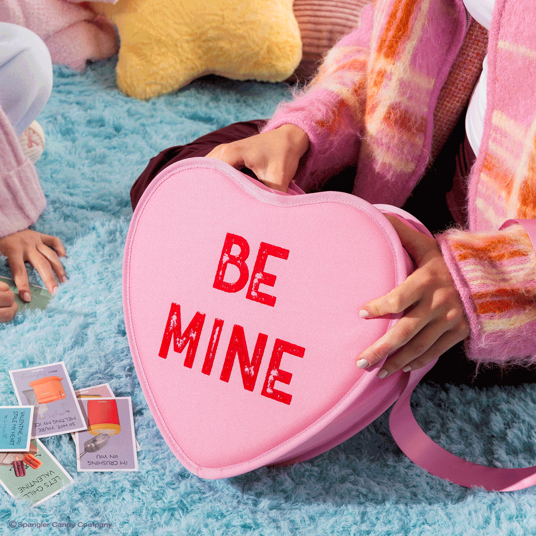 sweethearts-candies-be-mine-cooler-bag-b5 Sweethearts_NATIVE_PDP_Novelty-Tote_GIF.gif