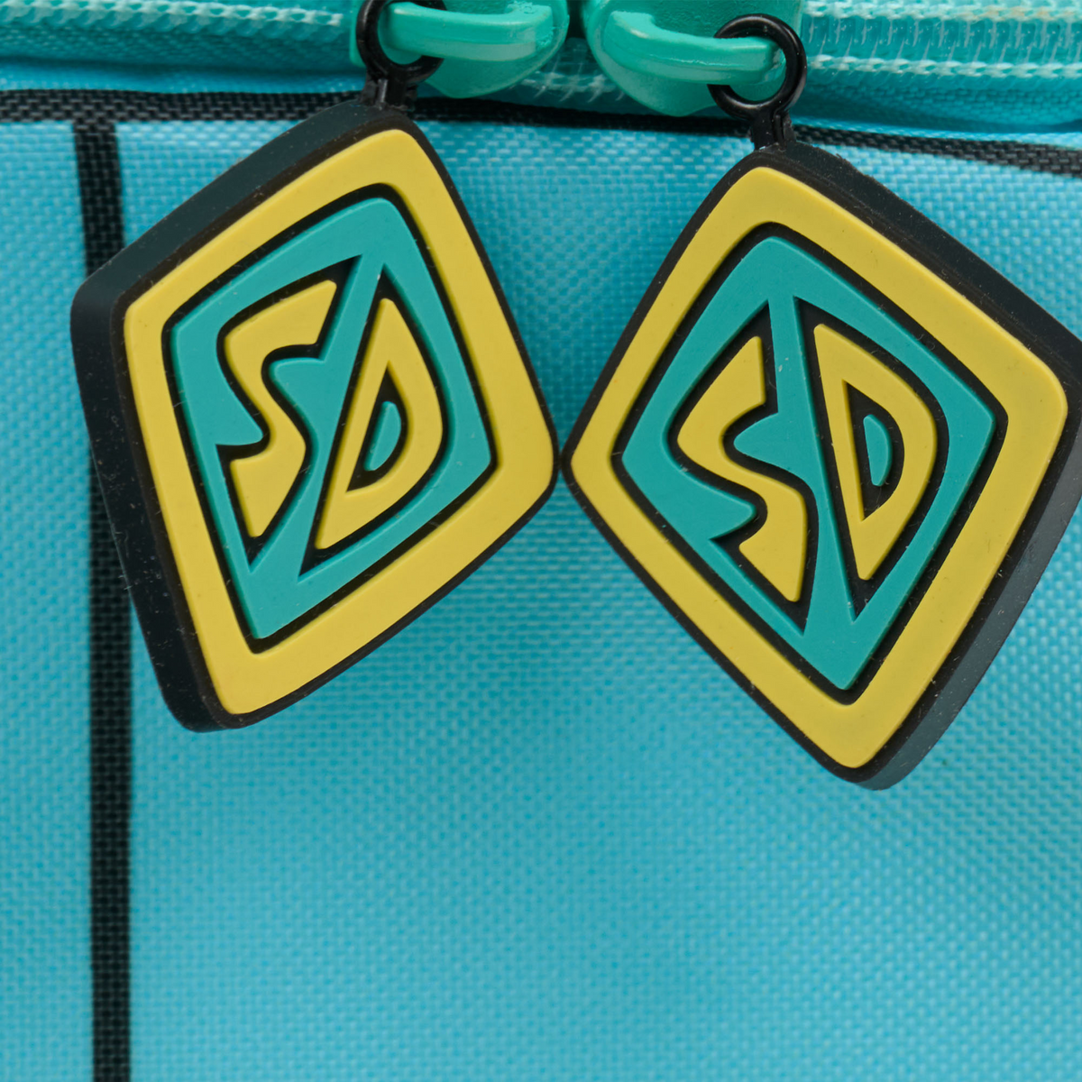 scooby-doo-mystery-machinetm-cooler-bag-g6 download.png